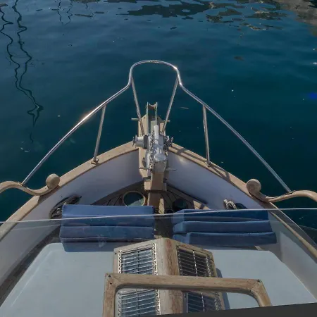 Monte-carlo For Boat Lovers Båthotell Monte Carlo